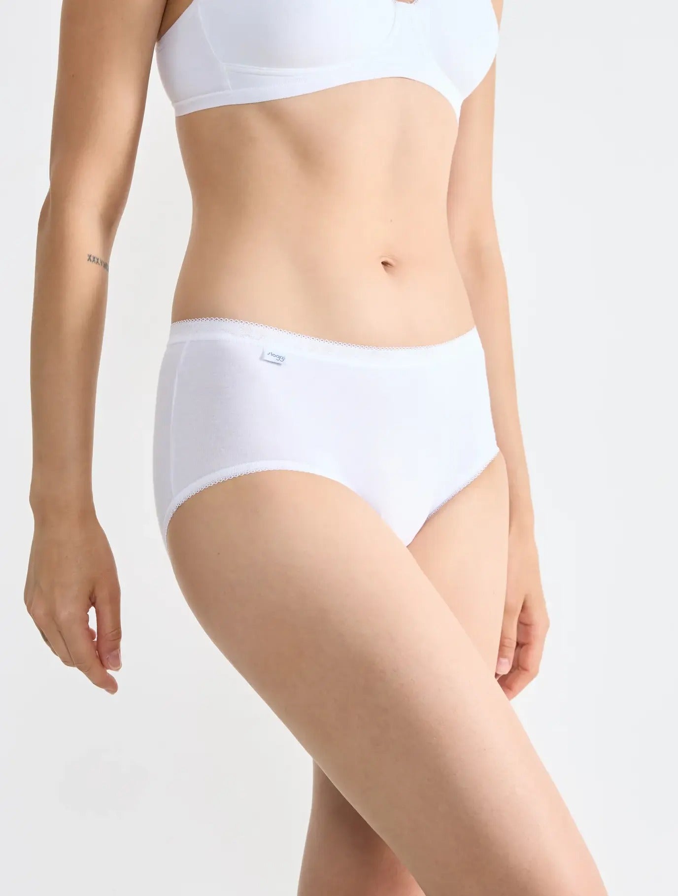 10005038-3 SLOGGI BASIC+ Midi knickers