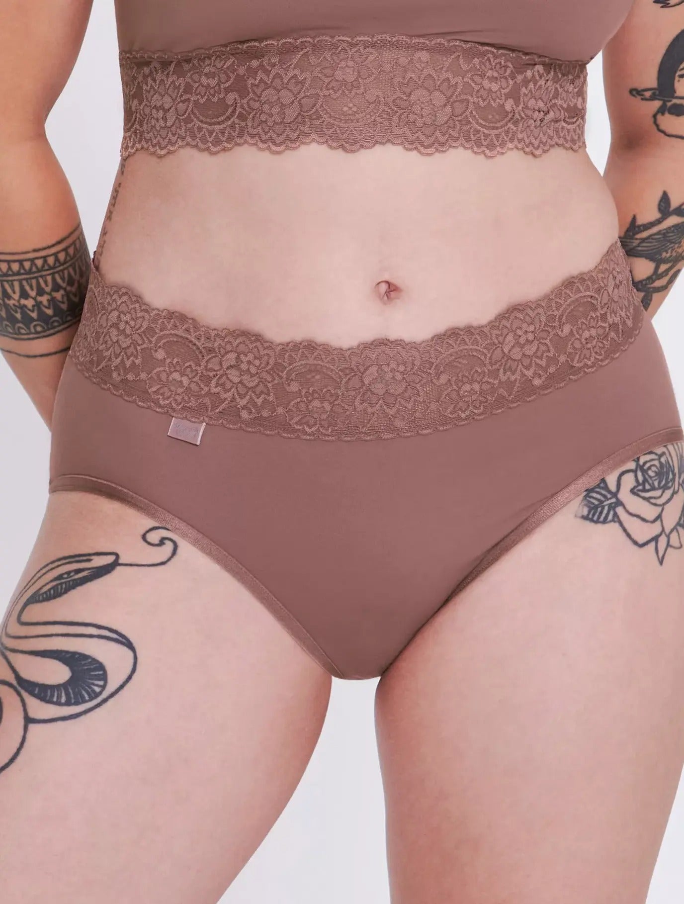 10031896-1141 SLOGGI ROMANCE Midi knickers