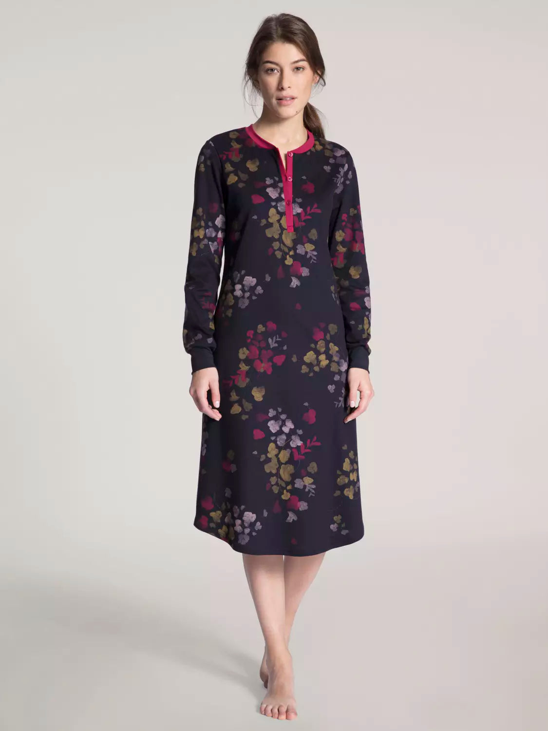 CALIDA MIDNIGHT FLOWERS warmes Langarm-Nachthemd, 110cm lang