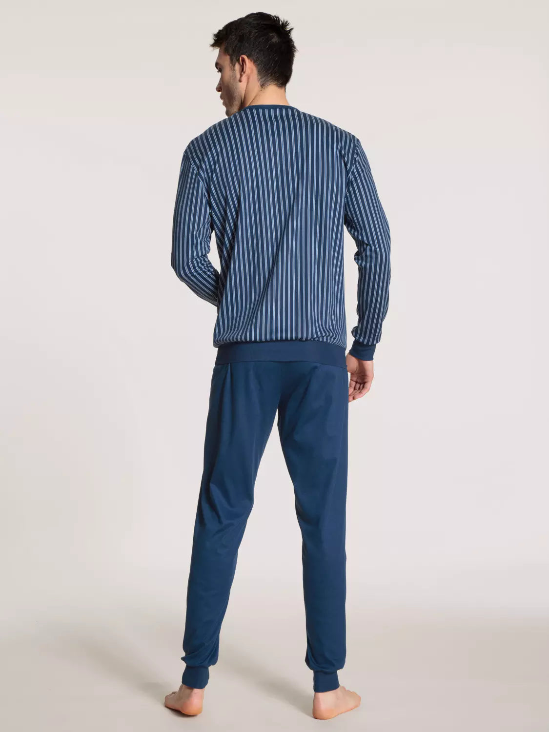 CALIDA RELAX STREAMLINE Pyjama avec bords élastiques.