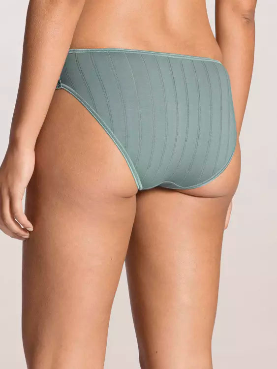 ETUDE TOUJOURS Slip, regular cut