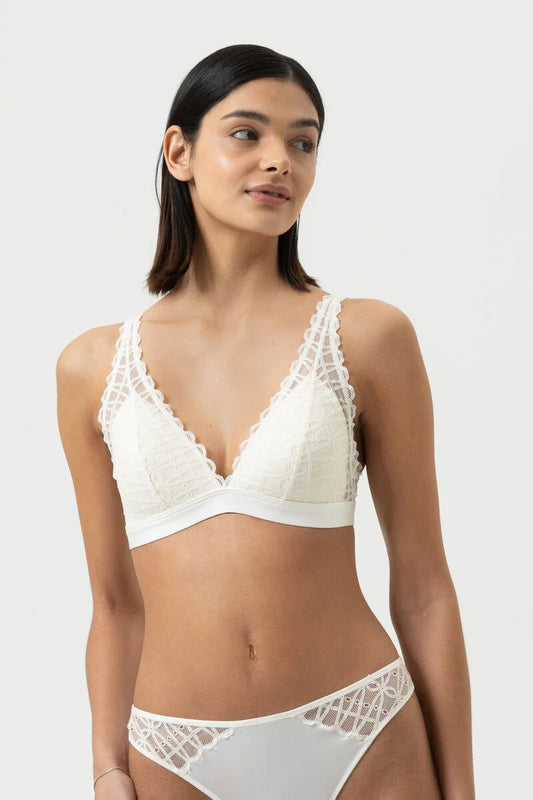 1150022-5 mey Triangle bra Serie Poetry Temptation
