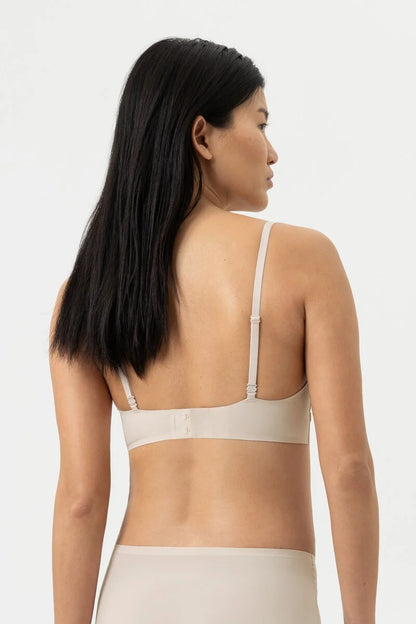 1150030-703 mey Triangle bra Serie Simply Better Invisibles