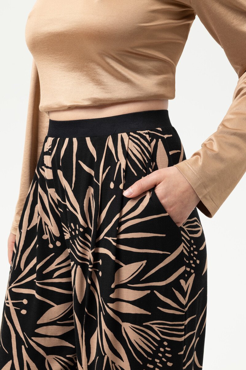 Pantaloni mey
