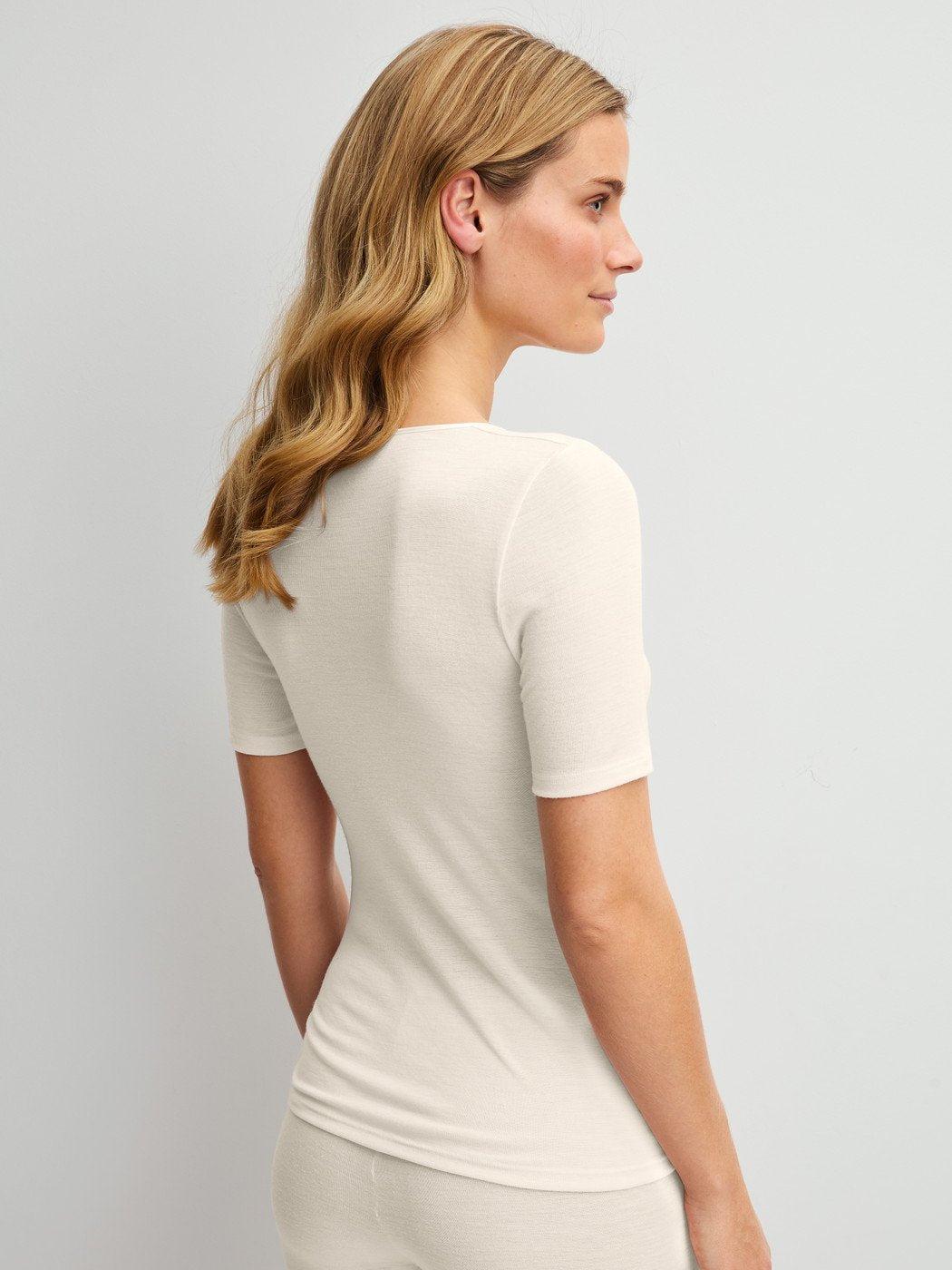 Calida Short-sleeve shirt made of wool and silk Series True Confidence