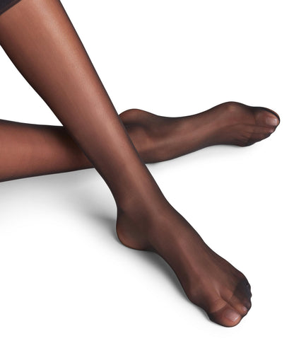 41720-3009 FALKE Matt Deluxe 20 DEN Women Knee-high socks sheer & matte Colour: black