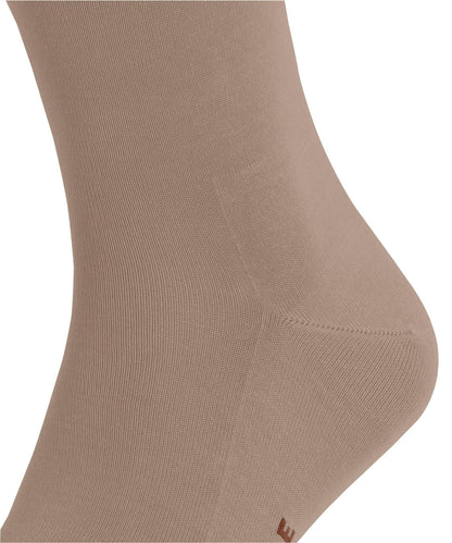 FALKE Tiago Men Socks with sheer shimmer Colour: sesame