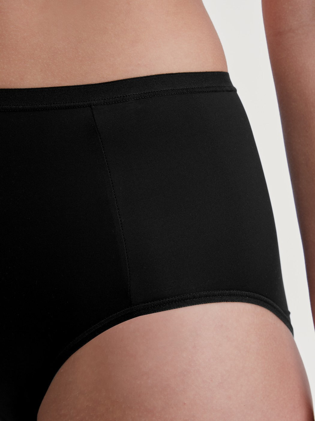 Calida Sleek Skin Brief, high waist