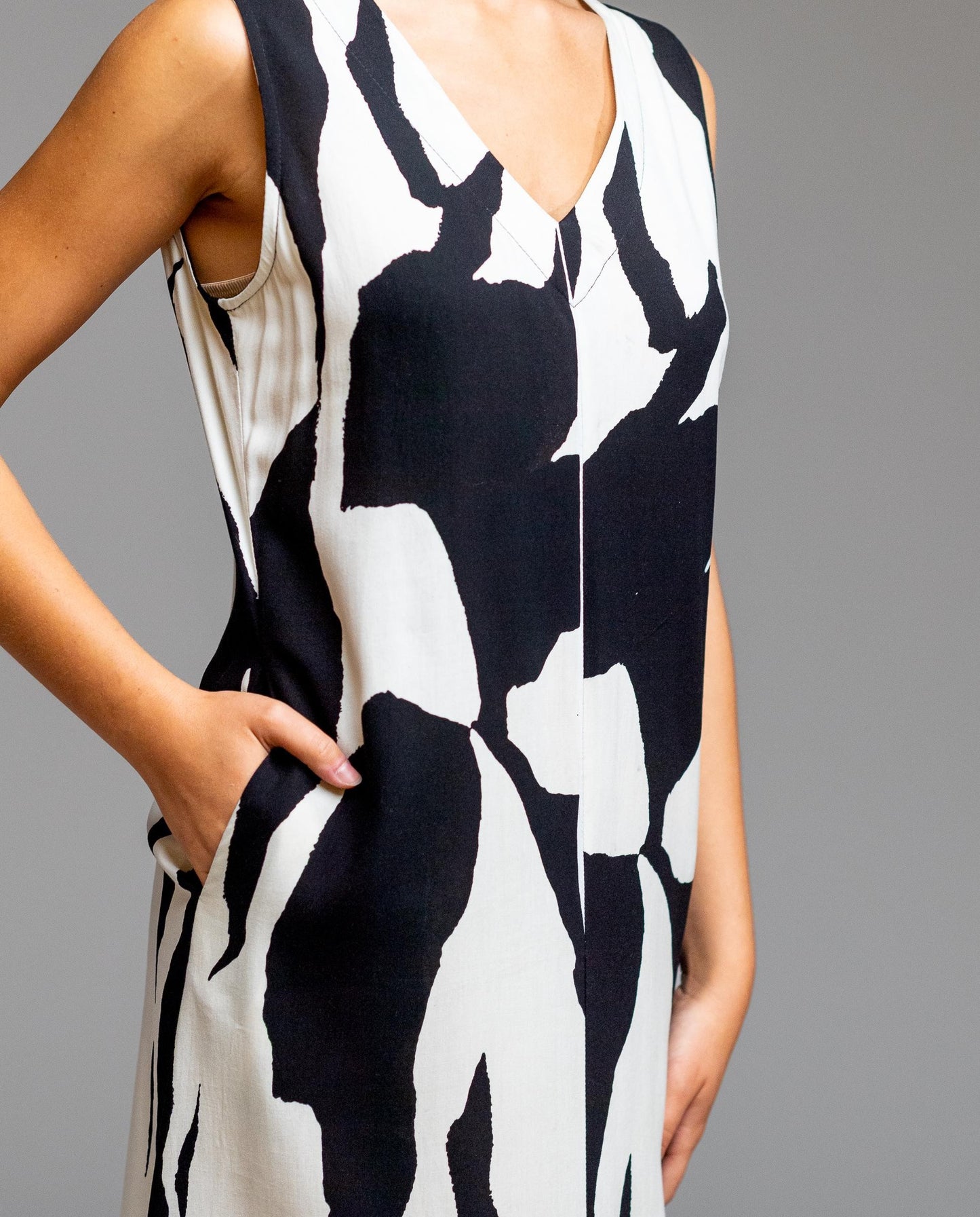 Egatex Sleeveless long dress - Safary