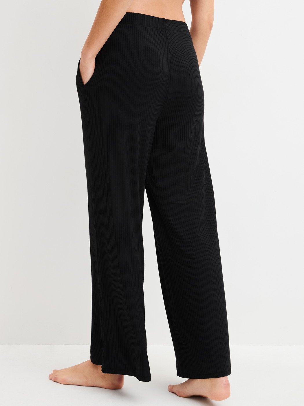 Calida Lounge-Hose Serie Feminine Lounge