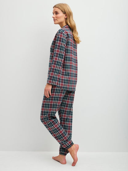 Calida Flanell-Pyjama mit Knopfleiste Serie Holiday Dreams