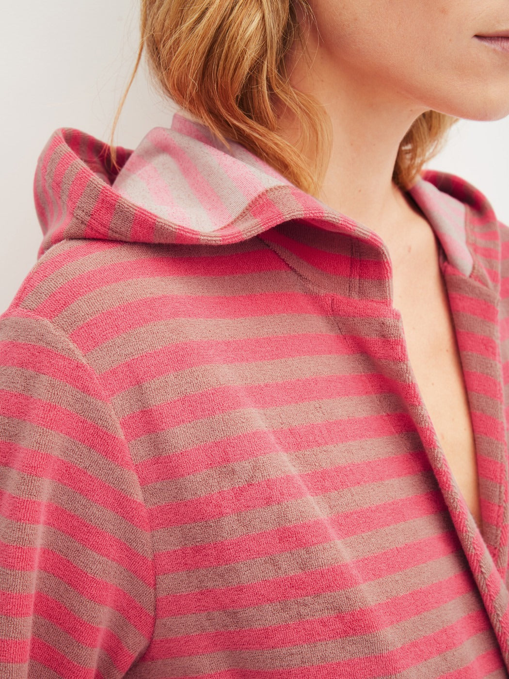 Calida Lounge Stripe Bathrobe, length 100 cm