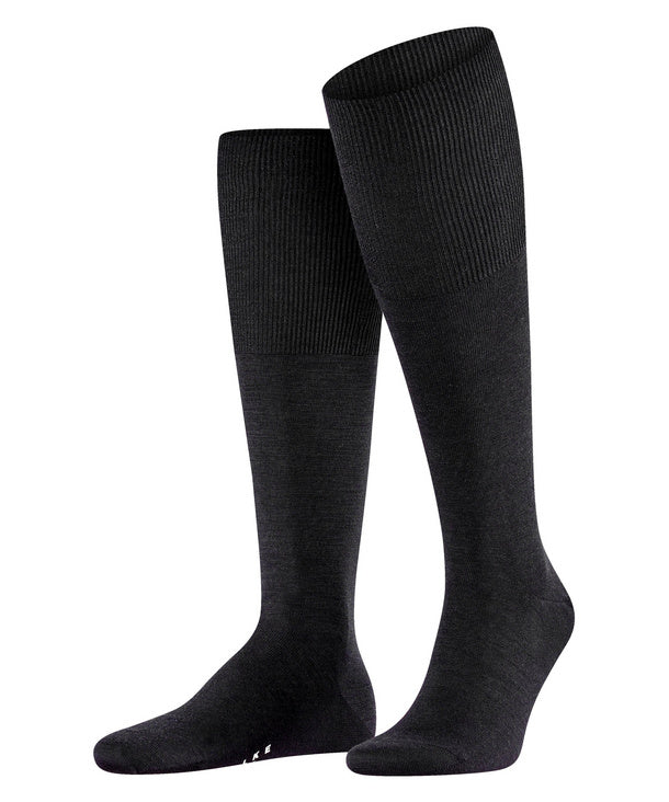 Airport Men Knee-high Socks
with virgin wool
Colour: black
